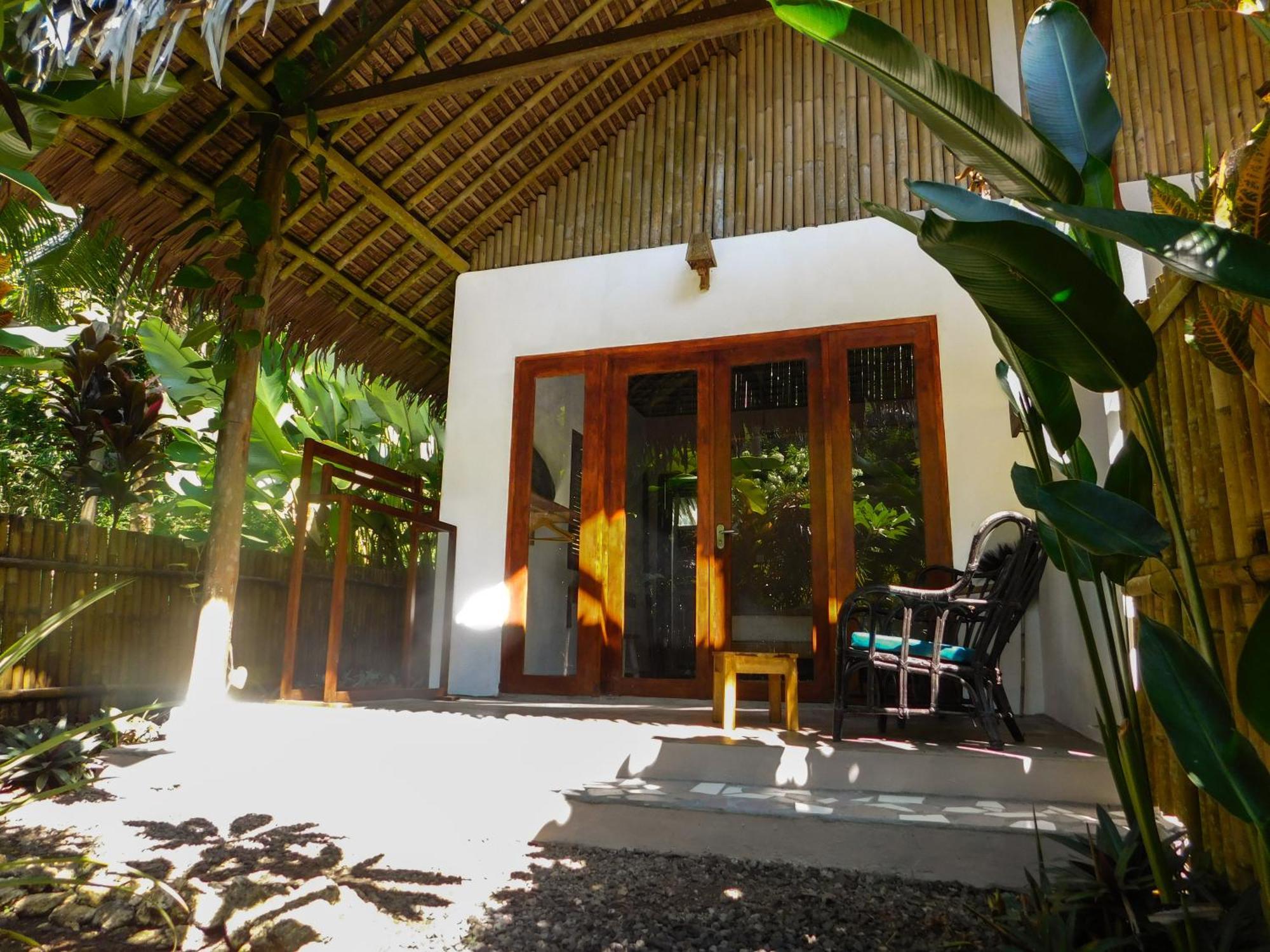 Rnv Eco Resort Bungalows Batukaras Exterior photo